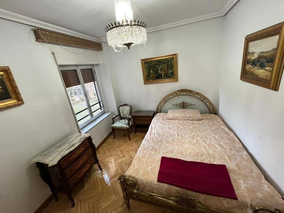 Piso Amplio Y Acogedor Apartment Madrid Exterior photo